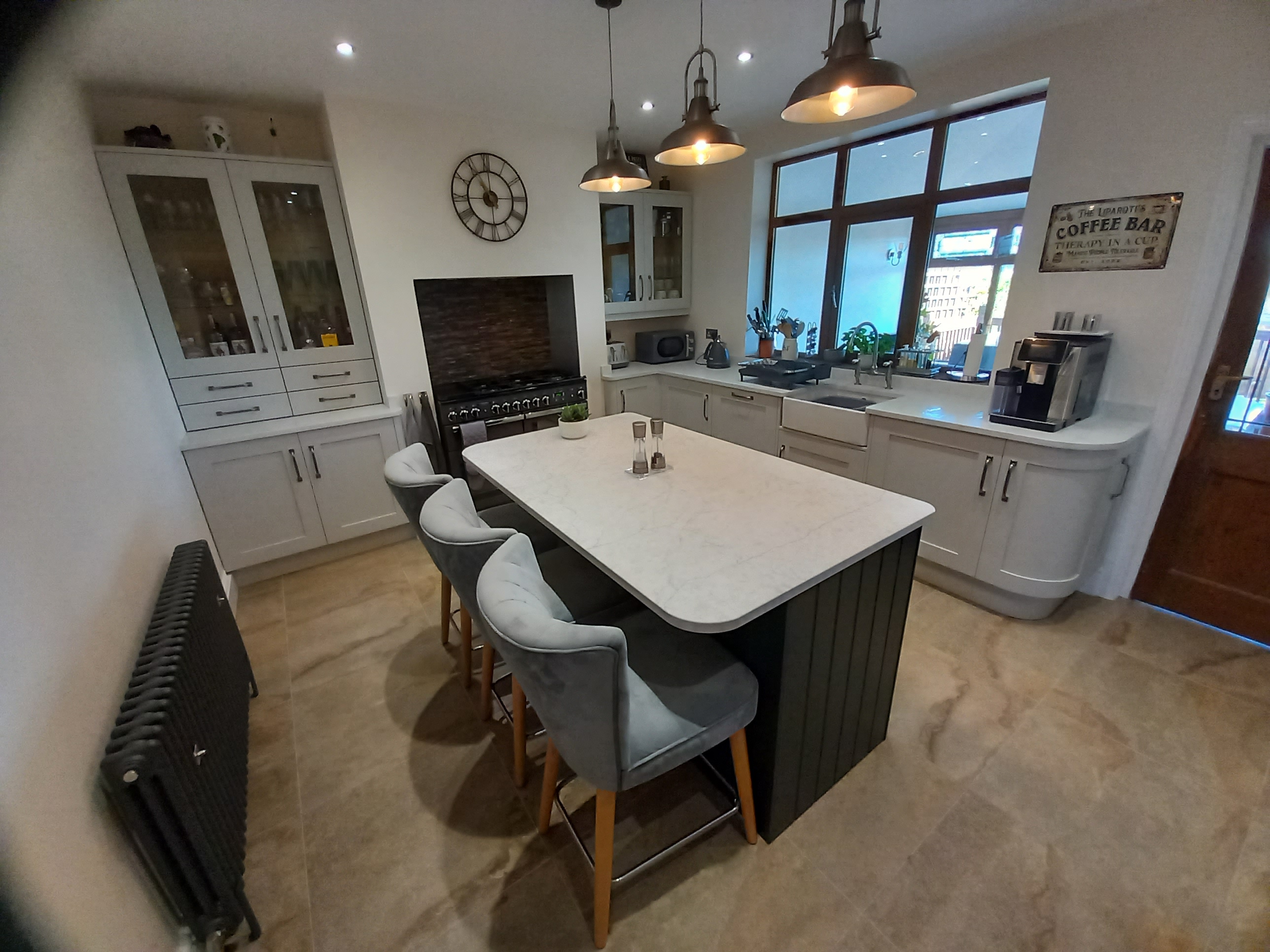 Modern Ashbury Kitchen In Light Grey | Sheffield Kitchen Outlet